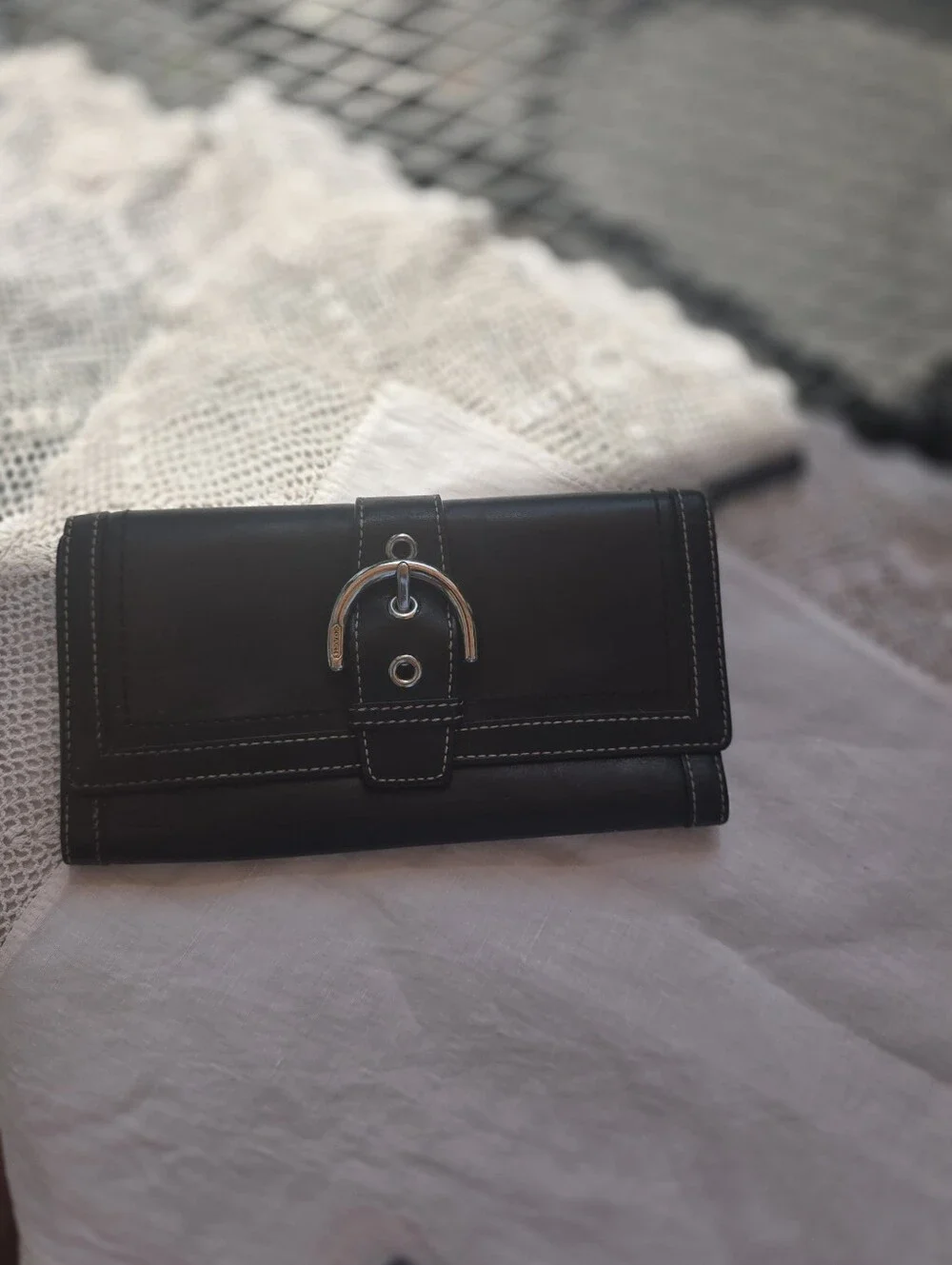 Coach Vintage Buckle Wallet